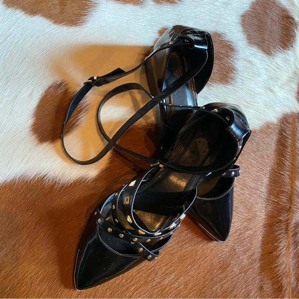 Patent leather shoe - Picture 5 of 8